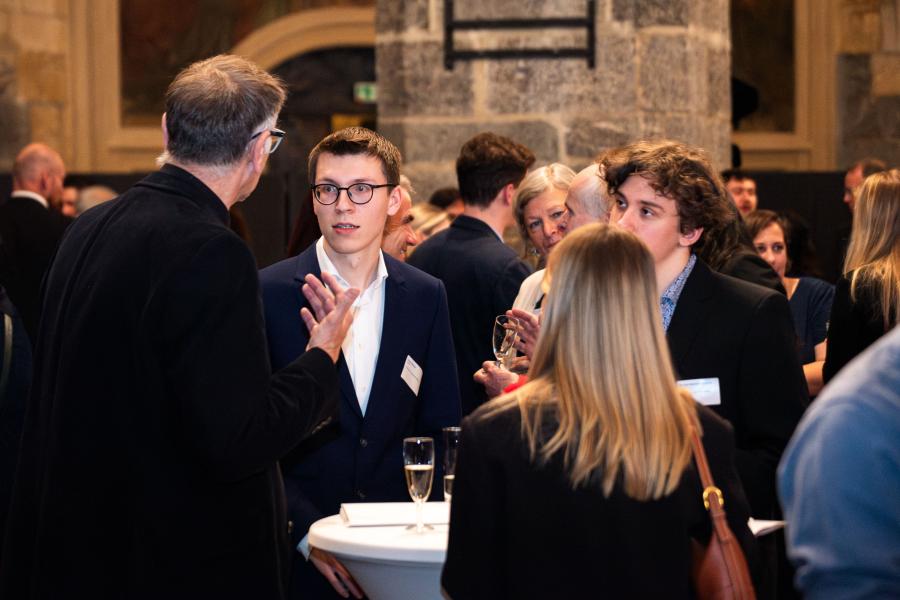 © Daniel Zakharov © Daniel Zakharov